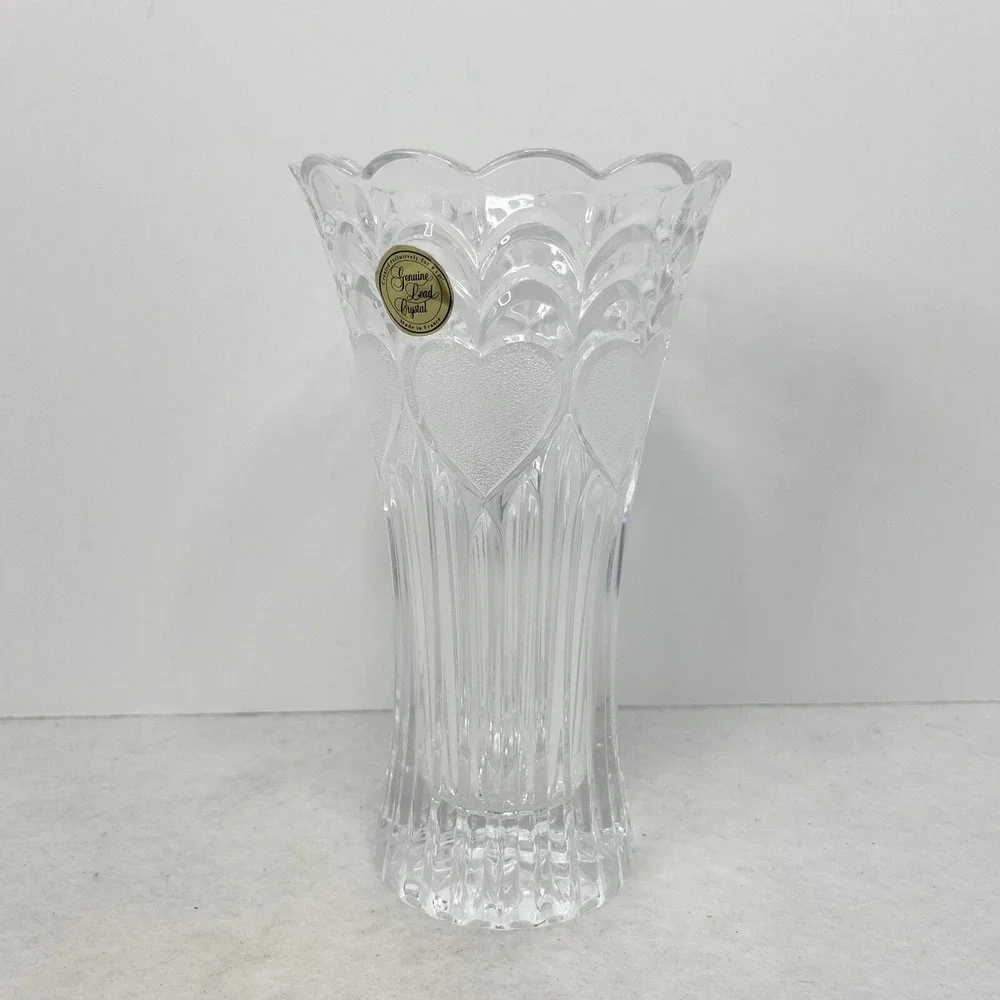 FTD 24% Lead Crystal Hearts Ribbed Vase Love Roses Vintage Retro 7